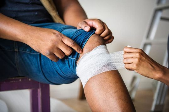 bandage-care-close-up-1385747