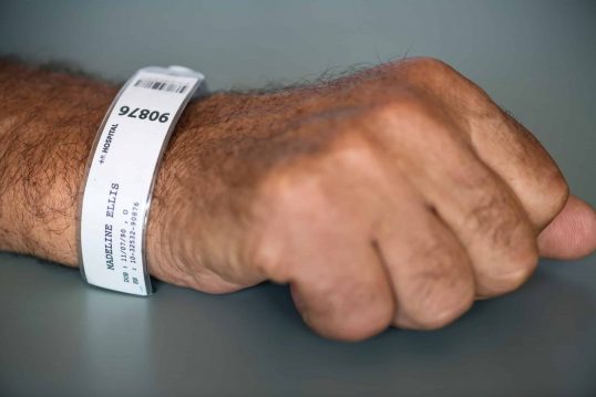 barcode-fist-hand-921778