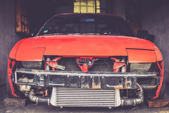 car-1245786_1920