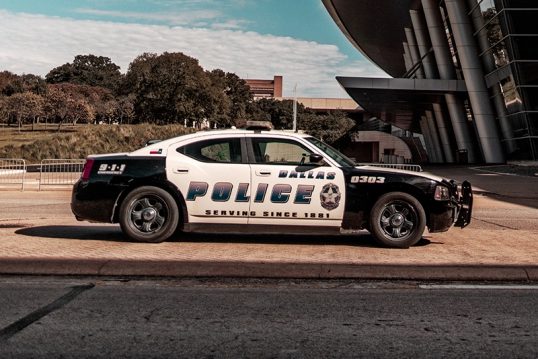 car-police-car-road-1682385