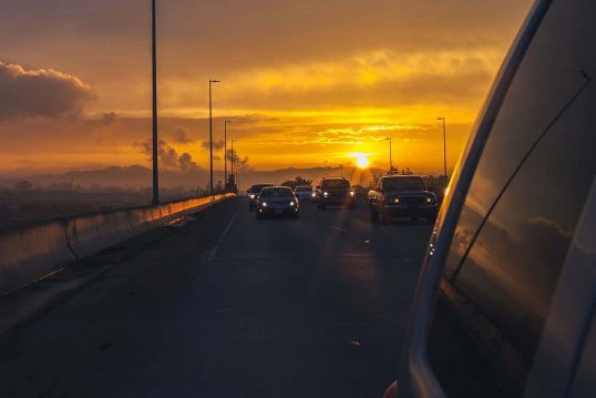 cars-690071_1920