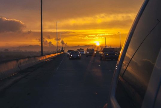 cars-690071_1920
