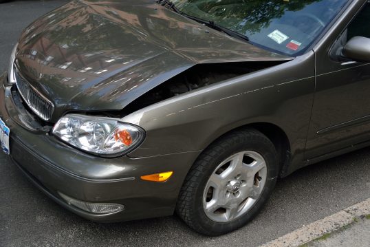 crashed-car-2727666_1920 (1)