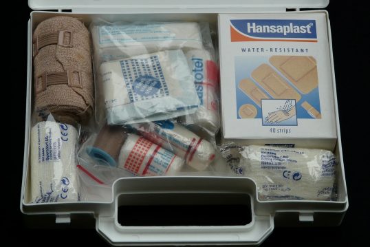 first-aid-kit-62643_1920