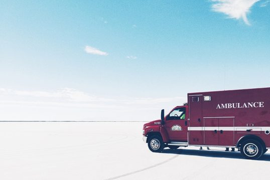 luca-ruegg-myuK2hnySks-unsplash