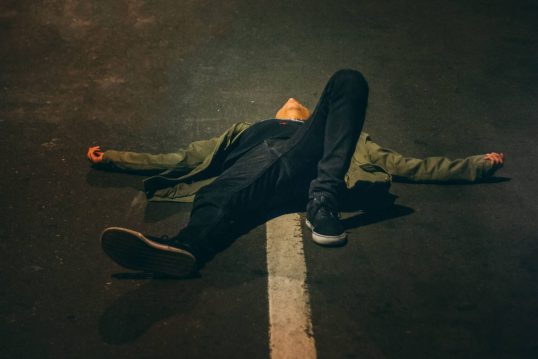 matias-ilizarbe-qp2zrE6kWnE-unsplash